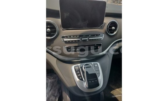 Buy Import Mercedes-Benz 250 Black Car in Import - Dubai in Burkina Faso Buy Import Mercedes-Benz 250 Black Car in Import - Dubai in Burkina Faso