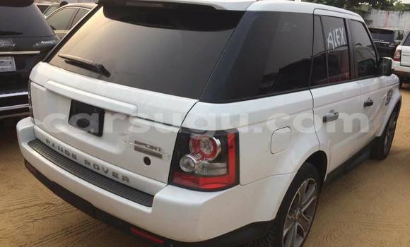 Acheter Neuf Voiture Rover 600 Blanc à Ouagadougou, Burkina-Faso Acheter Neuf Voiture Rover 600 Blanc à Ouagadougou, Burkina-Faso