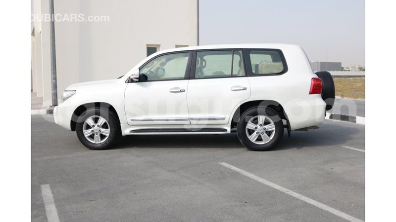 Big with watermark toyota land cruiser burkina faso import dubai 4697