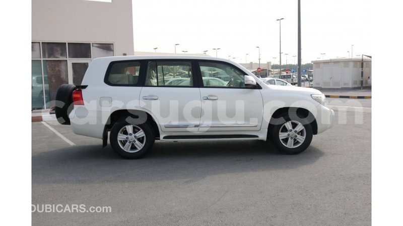 Big with watermark toyota land cruiser burkina faso import dubai 4697