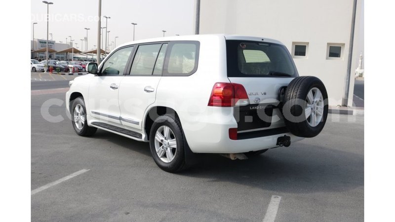 Big with watermark toyota land cruiser burkina faso import dubai 4697
