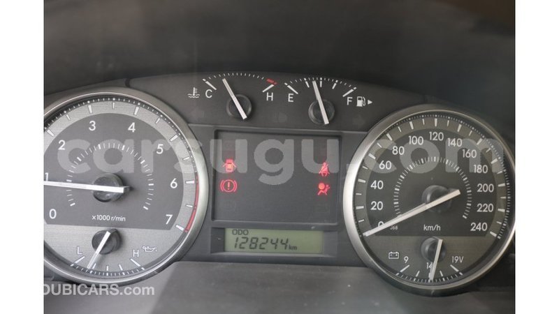 Big with watermark toyota land cruiser burkina faso import dubai 4697