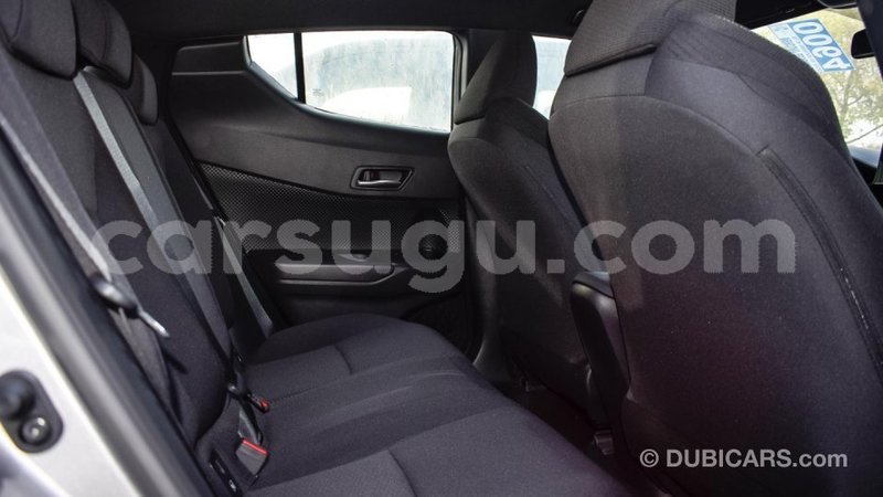 Big with watermark toyota c hr burkina faso import dubai 4706