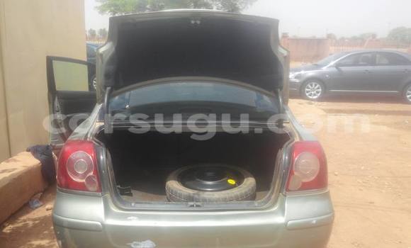 Acheter Occasion Voiture Toyota Avensis Marron à Ouagadougou, Burkina-Faso Acheter Occasion Voiture Toyota Avensis Marron à Ouagadougou, Burkina-Faso