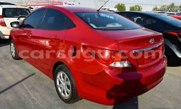 Sayi Imported Hyundai Accent Red Mota in Import - Dubai a Burkina Faso Sayi Imported Hyundai Accent Red Mota in Import - Dubai a Burkina Faso