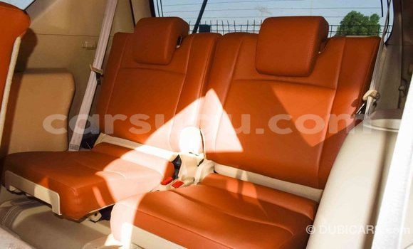 Sayi Imported Toyota Prado White Mota in Import - Dubai a Burkina Faso Sayi Imported Toyota Prado White Mota in Import - Dubai a Burkina Faso