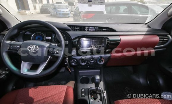 Acheter Import Voiture Toyota Hilux Autre à Import - Dubai, Burkina-Faso Acheter Import Voiture Toyota Hilux Autre à Import - Dubai, Burkina-Faso