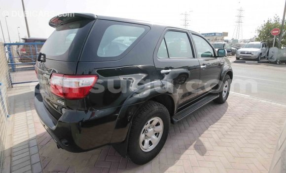 Sayi Imported Toyota Fortuner Black Mota in Import - Dubai a Burkina Faso Sayi Imported Toyota Fortuner Black Mota in Import - Dubai a Burkina Faso