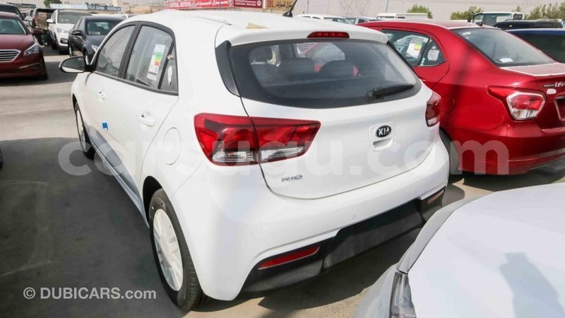 Big with watermark kia rio burkina faso import dubai 4736