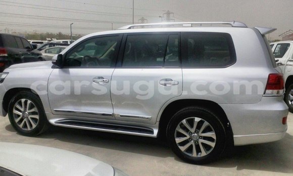 Sayi Imported Toyota Land Cruiser Sauran Mota in Import - Dubai a Burkina Faso Sayi Imported Toyota Land Cruiser Sauran Mota in Import - Dubai a Burkina Faso