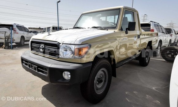 Buy Import Toyota Land Cruiser Beige Car in Import - Dubai in Burkina Faso Buy Import Toyota Land Cruiser Beige Car in Import - Dubai in Burkina Faso