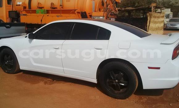 Acheter Occasion Voiture Dodge Charger Blanc à Ouagadougou au Burkina-Faso Acheter Occasion Voiture Dodge Charger Blanc à Ouagadougou au Burkina-Faso