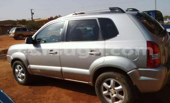 Acheter Occasion Voiture Hyundai Tucson Gris à Ouagadougou, Burkina-Faso Acheter Occasion Voiture Hyundai Tucson Gris à Ouagadougou, Burkina-Faso