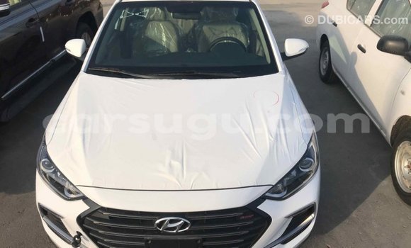 Sayi Imported Hyundai Elantra White Mota in Import - Dubai a Burkina Faso Sayi Imported Hyundai Elantra White Mota in Import - Dubai a Burkina Faso
