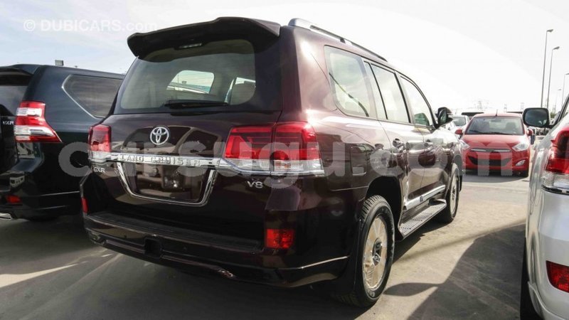 Big with watermark toyota land cruiser burkina faso import dubai 4748