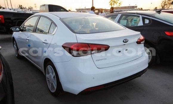 Sayi Imported Kia Cerato White Mota in Import - Dubai a Burkina Faso Sayi Imported Kia Cerato White Mota in Import - Dubai a Burkina Faso