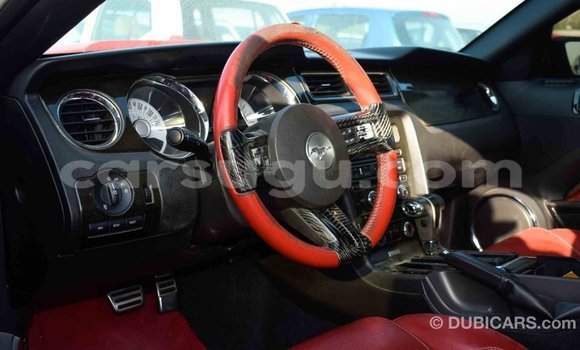 Sayi Imported Ford Mustang Red Mota in Import - Dubai a Burkina Faso Sayi Imported Ford Mustang Red Mota in Import - Dubai a Burkina Faso