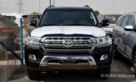 Sayi Imported Toyota Land Cruiser Black Mota in Import - Dubai a Burkina Faso Sayi Imported Toyota Land Cruiser Black Mota in Import - Dubai a Burkina Faso