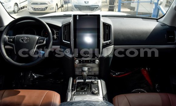 Sayi Imported Toyota Land Cruiser Black Mota in Import - Dubai a Burkina Faso Sayi Imported Toyota Land Cruiser Black Mota in Import - Dubai a Burkina Faso