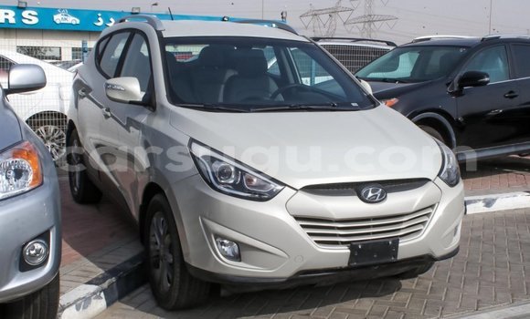 Sayi Imported Hyundai Tucson M Mota in Import - Dubai a Burkina Faso Sayi Imported Hyundai Tucson M Mota in Import - Dubai a Burkina Faso