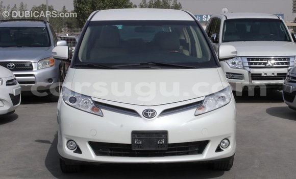 Sayi Imported Toyota Previa White Mota in Import - Dubai a Burkina Faso Sayi Imported Toyota Previa White Mota in Import - Dubai a Burkina Faso