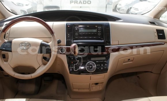 Sayi Imported Toyota Previa White Mota in Import - Dubai a Burkina Faso Sayi Imported Toyota Previa White Mota in Import - Dubai a Burkina Faso