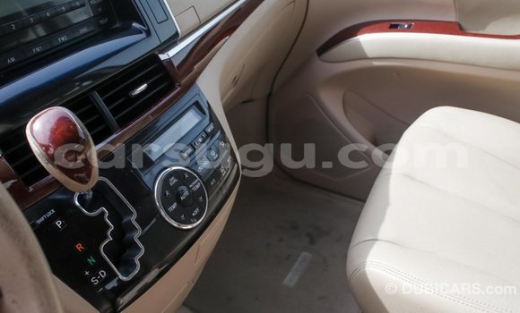 Sayi Imported Toyota Previa White Mota in Import - Dubai a Burkina Faso Sayi Imported Toyota Previa White Mota in Import - Dubai a Burkina Faso