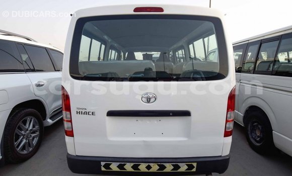 Sayi Imported Toyota Hiace White Mota in Import - Dubai a Burkina Faso Sayi Imported Toyota Hiace White Mota in Import - Dubai a Burkina Faso
