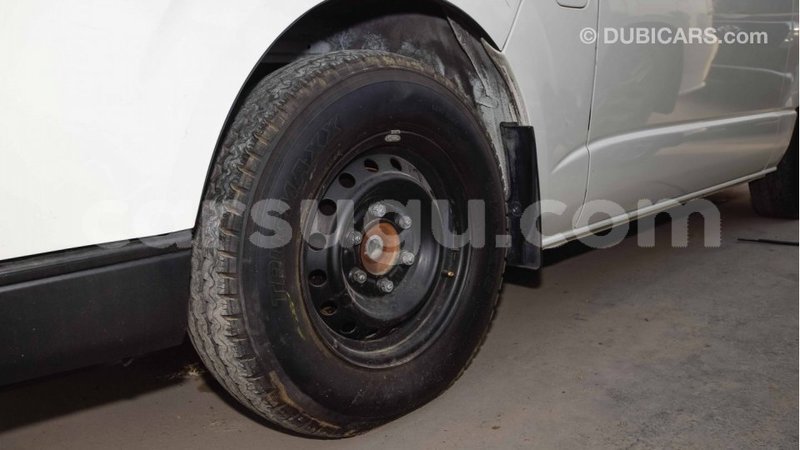 Big with watermark toyota hiace burkina faso import dubai 4784
