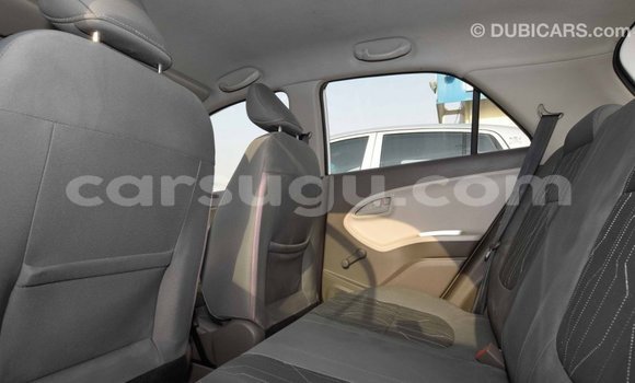 Sayi Imported Kia Picanto White Mota in Import - Dubai a Burkina Faso Sayi Imported Kia Picanto White Mota in Import - Dubai a Burkina Faso