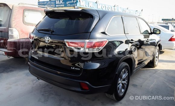 Acheter Import Voiture Toyota Highlander Noir à Import - Dubai, Burkina-Faso Acheter Import Voiture Toyota Highlander Noir à Import - Dubai, Burkina-Faso