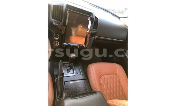 Sayi Imported Toyota Land Cruiser Black Mota in Import - Dubai a Burkina Faso Sayi Imported Toyota Land Cruiser Black Mota in Import - Dubai a Burkina Faso