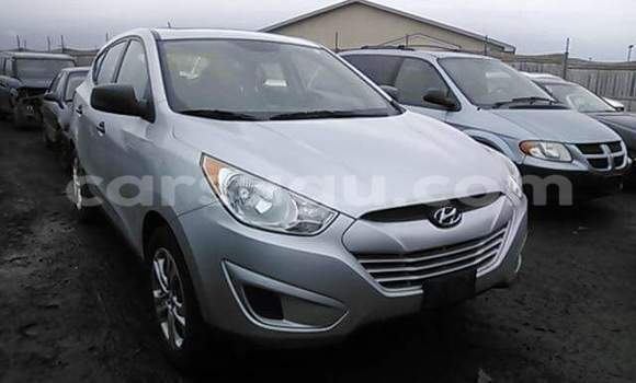 Acheter Occasion Voiture Hyundai Tucson Gris à Ouagadougou, Burkina-Faso Acheter Occasion Voiture Hyundai Tucson Gris à Ouagadougou, Burkina-Faso