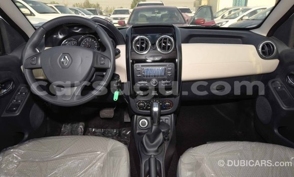Sayi Imported Renault Duster White Mota in Import - Dubai a Burkina Faso Sayi Imported Renault Duster White Mota in Import - Dubai a Burkina Faso