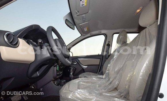 Sayi Imported Renault Duster White Mota in Import - Dubai a Burkina Faso Sayi Imported Renault Duster White Mota in Import - Dubai a Burkina Faso