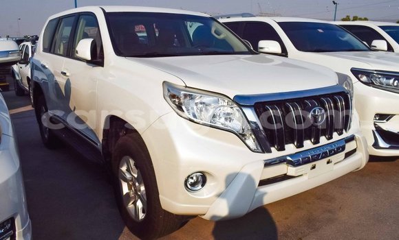 Sayi Imported Toyota Prado White Mota in Import - Dubai a Burkina Faso Sayi Imported Toyota Prado White Mota in Import - Dubai a Burkina Faso
