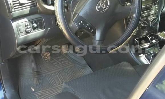 Acheter Neuf Voiture Toyota Avensis Bleu à Ouagadougou, Burkina-Faso Acheter Neuf Voiture Toyota Avensis Bleu à Ouagadougou, Burkina-Faso