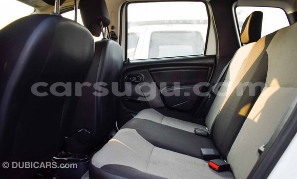 Sayi Imported Renault Duster White Mota in Import - Dubai a Burkina Faso Sayi Imported Renault Duster White Mota in Import - Dubai a Burkina Faso