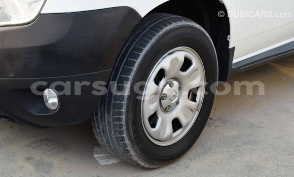 Sayi Imported Renault Duster White Mota in Import - Dubai a Burkina Faso Sayi Imported Renault Duster White Mota in Import - Dubai a Burkina Faso