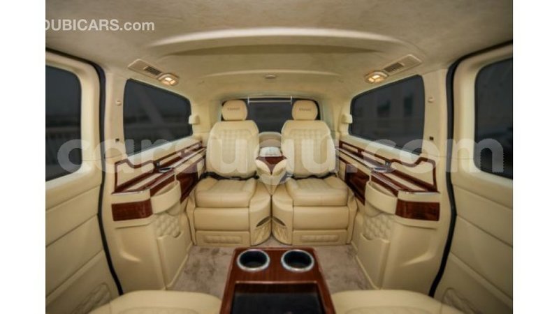 Big with watermark mercedes benz 250 burkina faso import dubai 4883