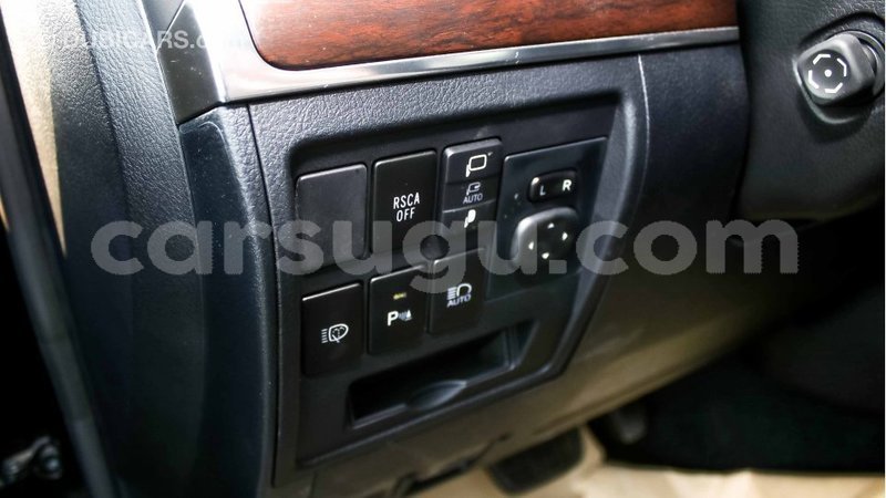 Big with watermark toyota land cruiser burkina faso import dubai 4885