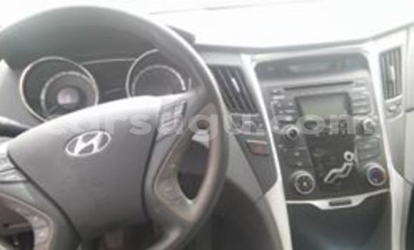 Acheter Neuf Voiture Hyundai Sonata Gris à Ouagadougou, Burkina-Faso Acheter Neuf Voiture Hyundai Sonata Gris à Ouagadougou, Burkina-Faso