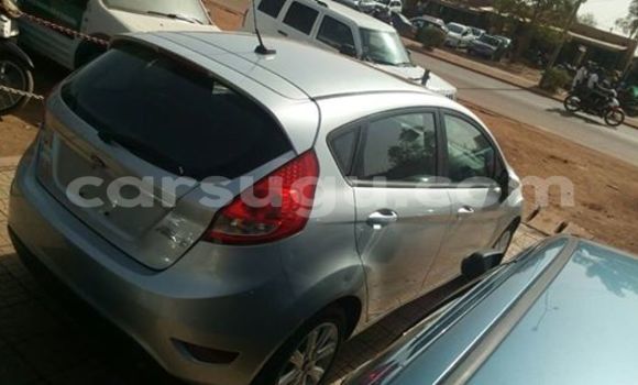 Acheter Neuf Voiture Ford Fiesta Gris à Ouagadougou, Burkina-Faso
