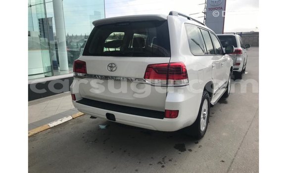 Buy Import Toyota Land Cruiser White Car in Import - Dubai in Burkina Faso Buy Import Toyota Land Cruiser White Car in Import - Dubai in Burkina Faso