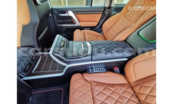 Buy Import Toyota Land Cruiser Black Car in Import - Dubai in Burkina Faso Buy Import Toyota Land Cruiser Black Car in Import - Dubai in Burkina Faso