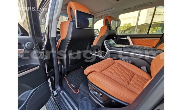 Buy Import Toyota Land Cruiser Black Car in Import - Dubai in Burkina Faso Buy Import Toyota Land Cruiser Black Car in Import - Dubai in Burkina Faso