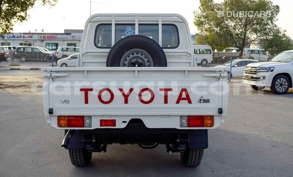 Buy Import Toyota Land Cruiser White Car in Import - Dubai in Burkina Faso Buy Import Toyota Land Cruiser White Car in Import - Dubai in Burkina Faso
