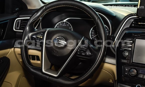 Acheter Import Voiture Nissan Maxima Blanc à Import - Dubai, Burkina-Faso Acheter Import Voiture Nissan Maxima Blanc à Import - Dubai, Burkina-Faso