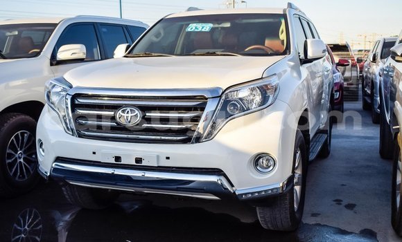 Sayi Imported Toyota Prado White Mota in Import - Dubai a Burkina Faso Sayi Imported Toyota Prado White Mota in Import - Dubai a Burkina Faso