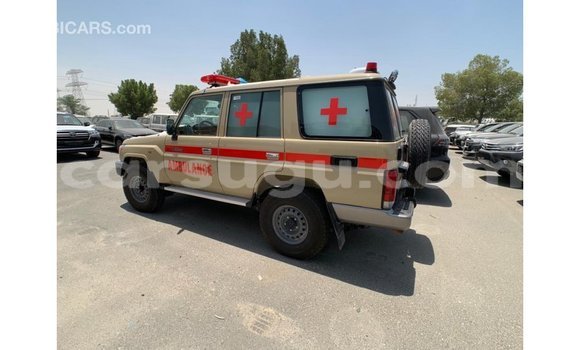 Sayi Imported Toyota Land Cruiser M Mota in Import - Dubai a Burkina Faso Sayi Imported Toyota Land Cruiser M Mota in Import - Dubai a Burkina Faso